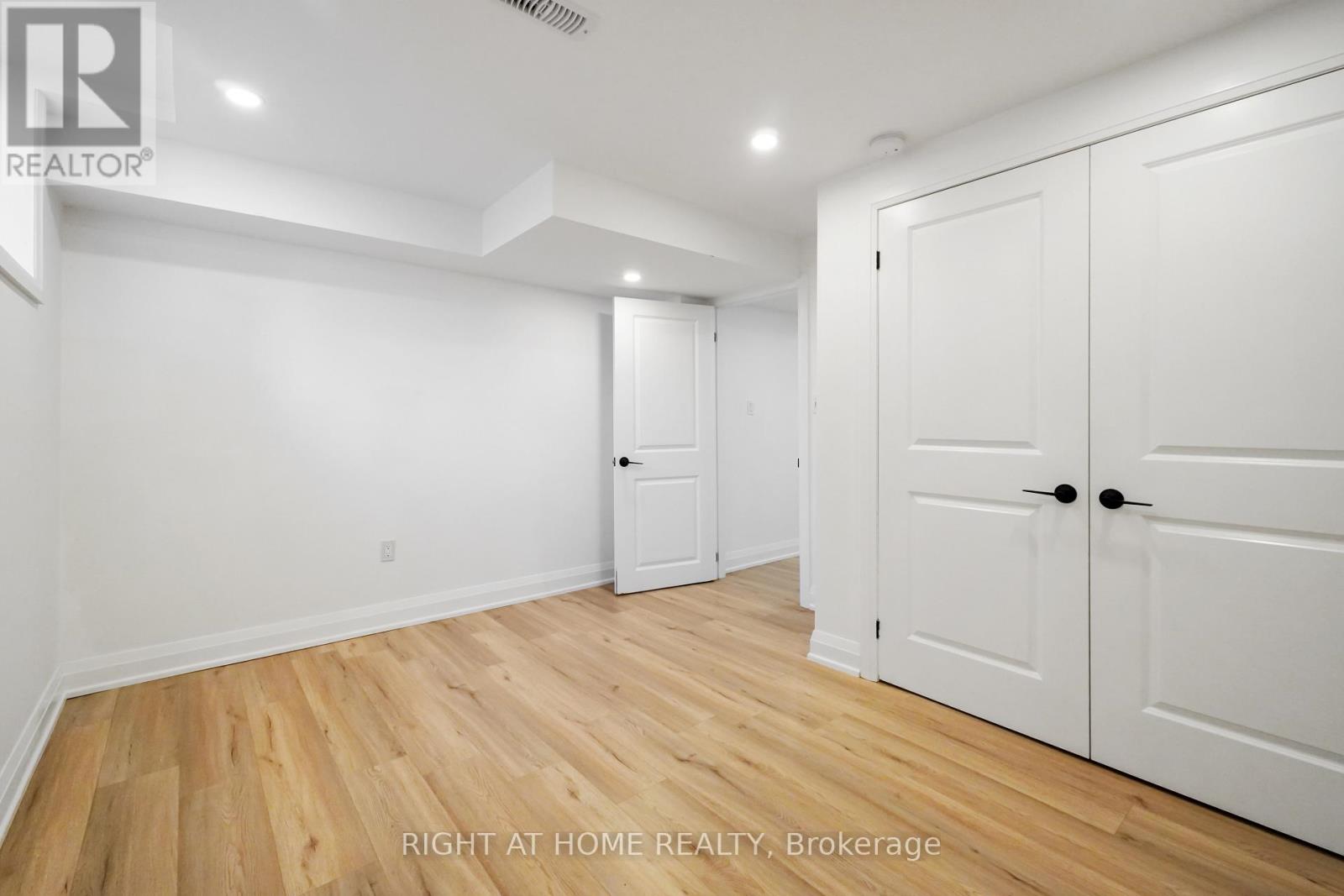 Bsmt - 5 Oswell Drive, Ajax, Ontario  L1Z 0J3 - Photo 7 - E12471325