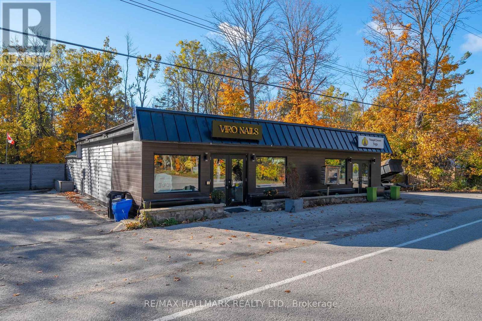 65 Big Bay Point Road N, Innisfil, Ontario  L9S 2N1 - Photo 2 - N12430974