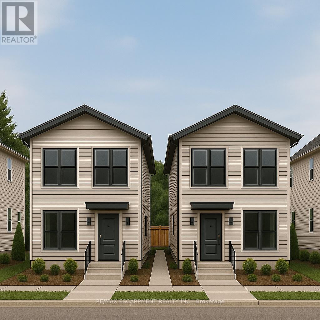 386 East 25th Street, Hamilton (Burkholme), Ontario  L8V 3B1 - Photo 2 - X12474799