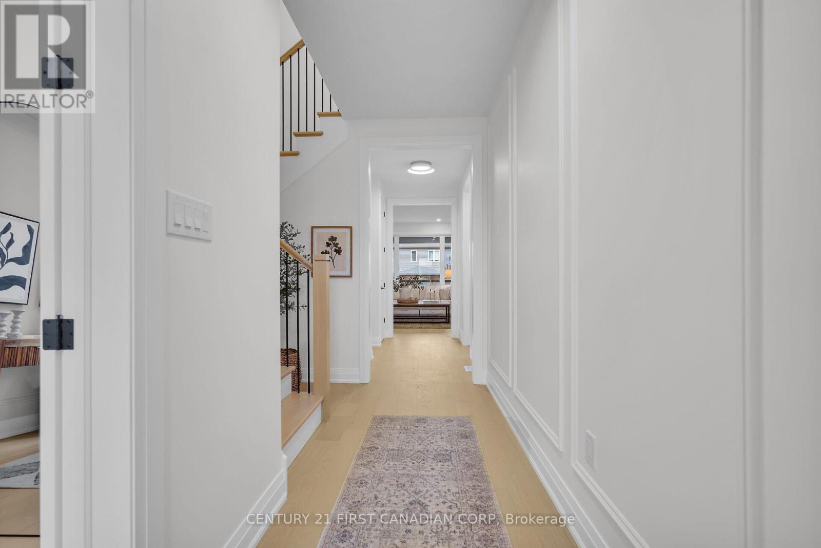 1918 Fountain Grass Drive, London South, Ontario  N6K 4P9 - Photo 2 - X12495248