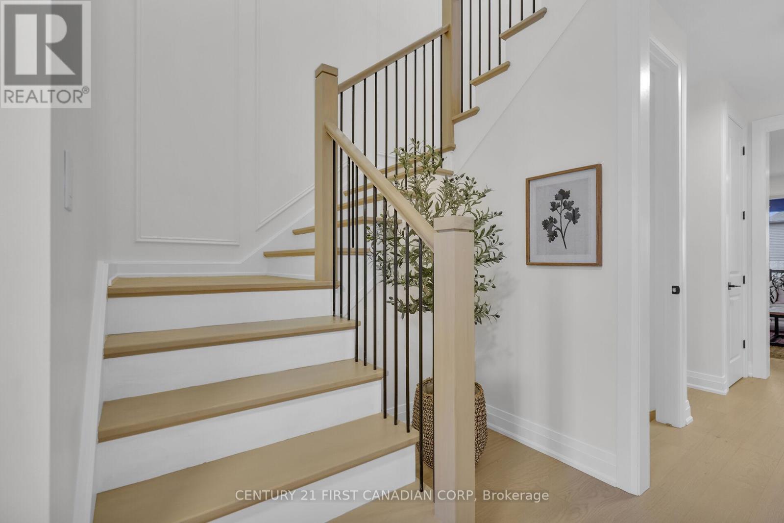 1918 Fountain Grass Drive, London South, Ontario  N6K 4P9 - Photo 24 - X12495248