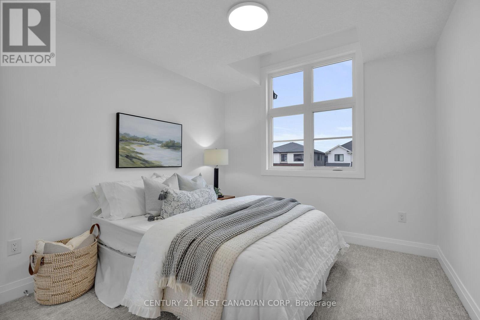 1918 Fountain Grass Drive, London South, Ontario  N6K 4P9 - Photo 32 - X12495248