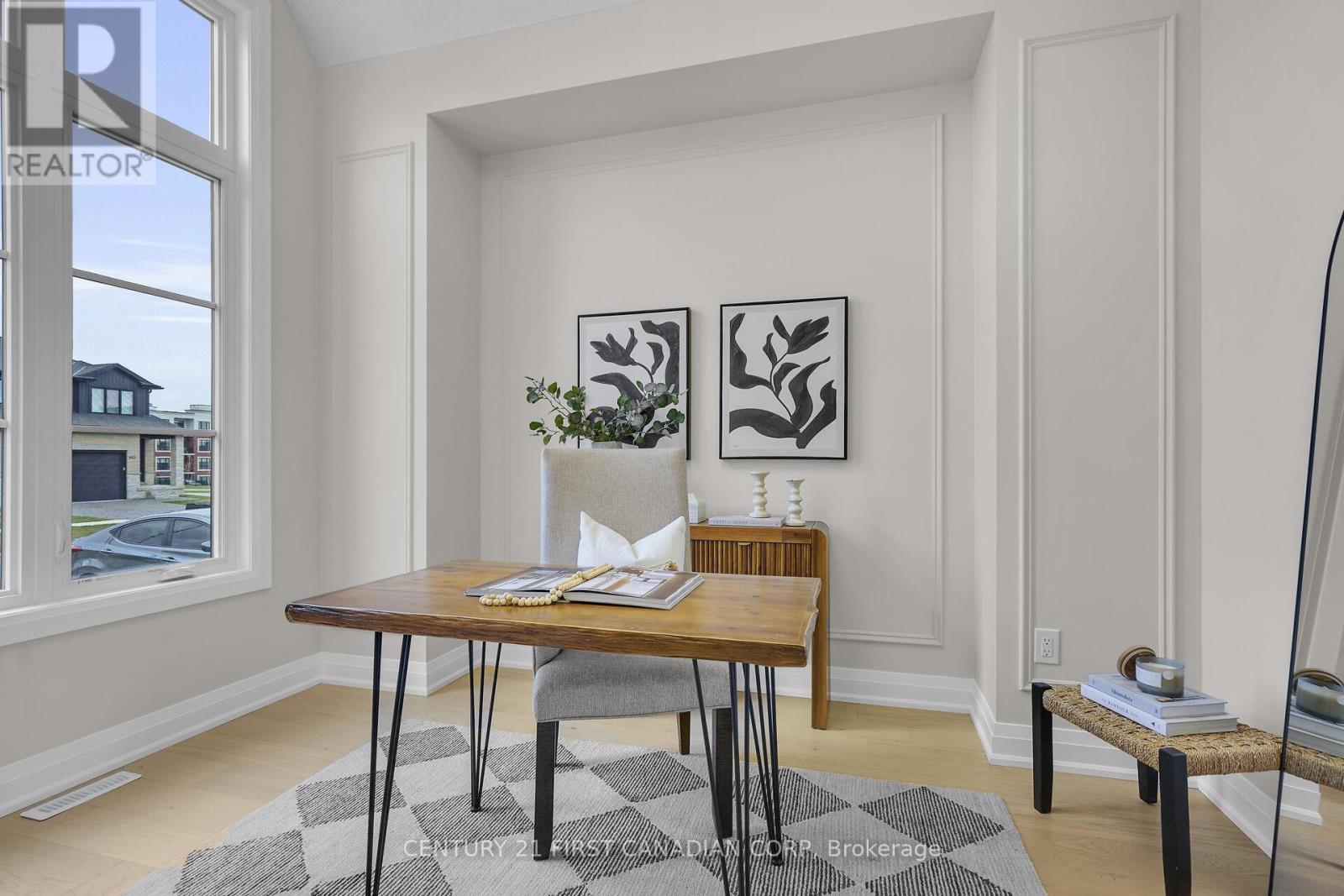 1918 Fountain Grass Drive, London South, Ontario  N6K 4P9 - Photo 4 - X12495248