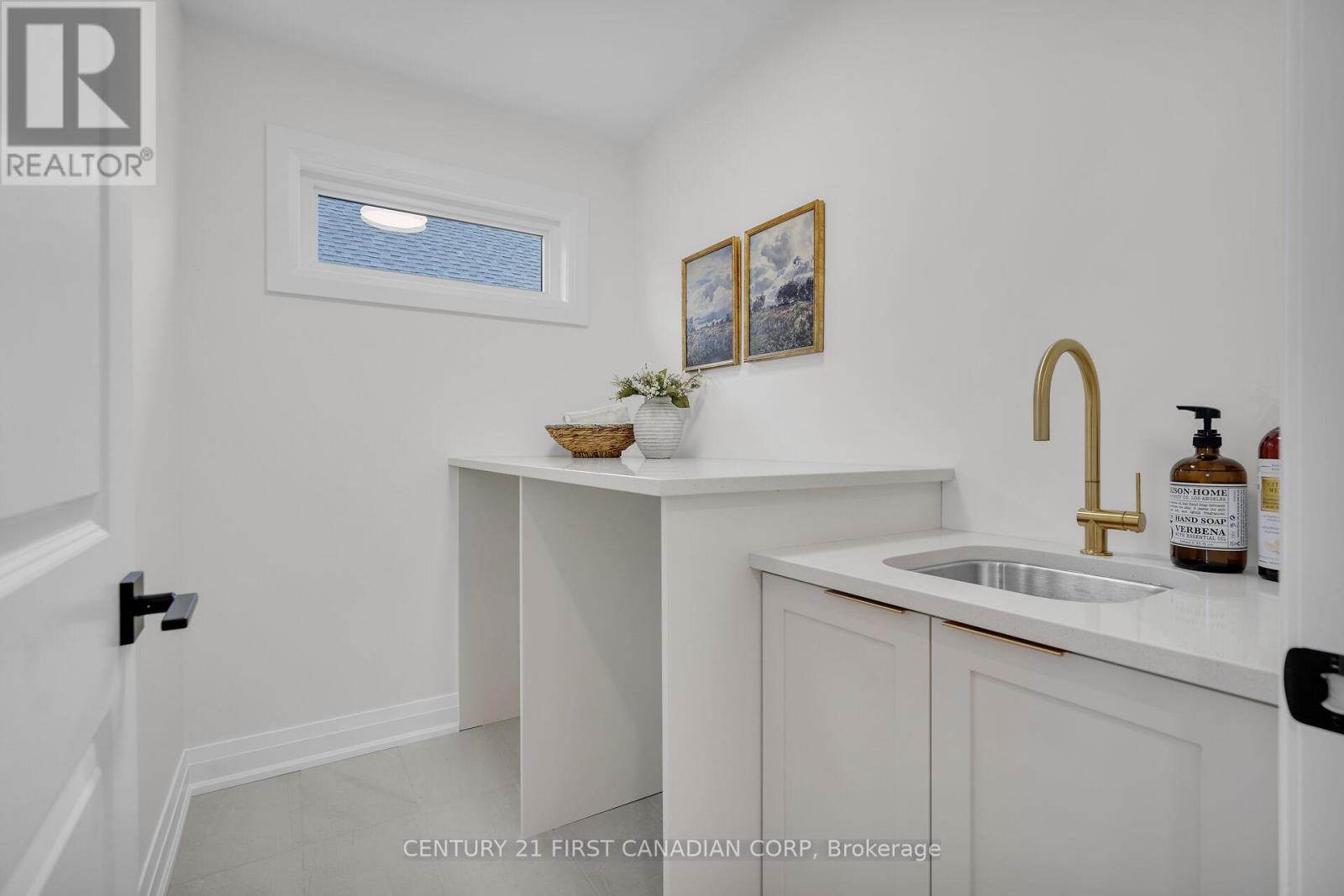 1918 Fountain Grass Drive, London South, Ontario  N6K 4P9 - Photo 40 - X12495248