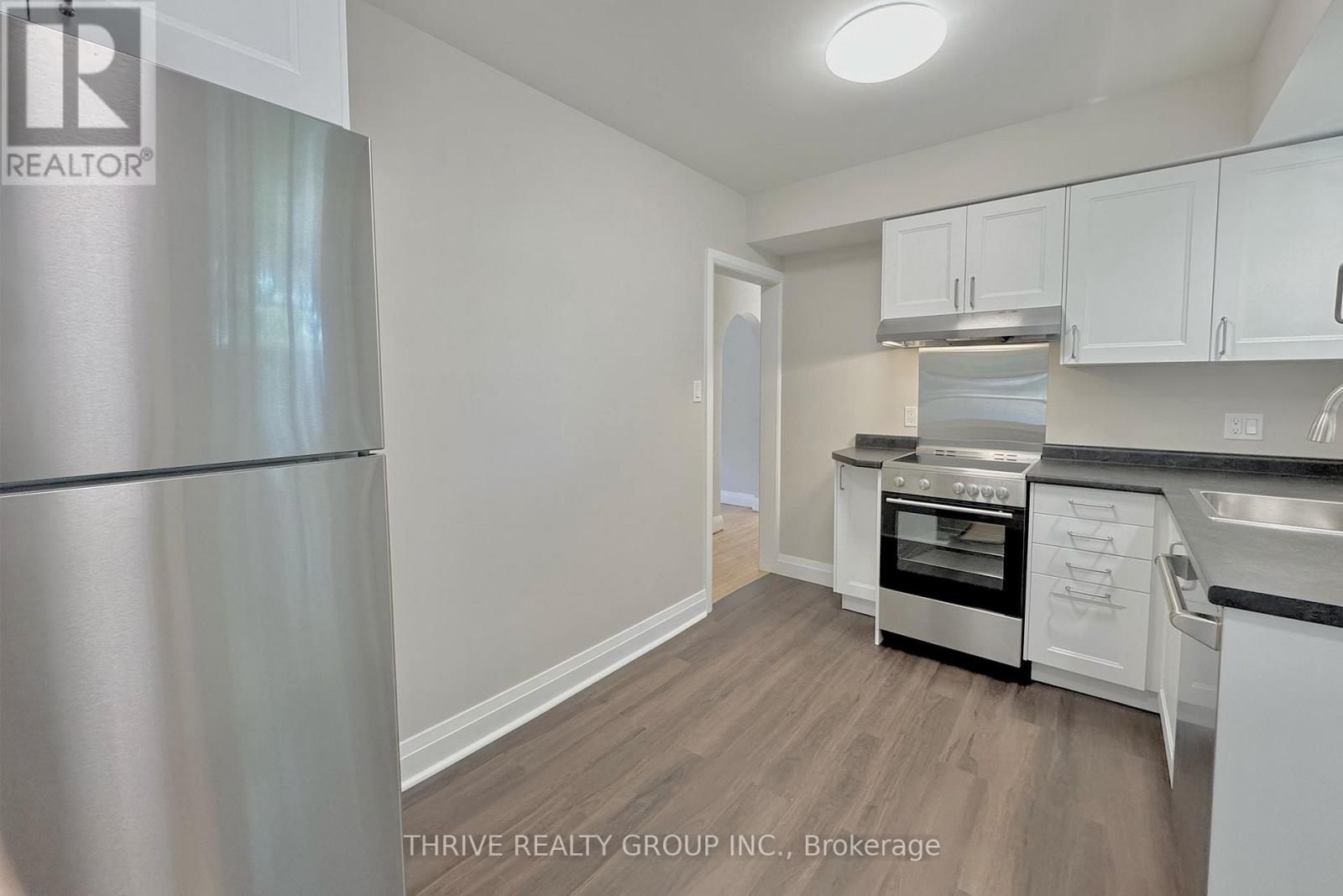 165 Oxford Street W, London North, Ontario  N6H 1S3 - Photo 3 - X12495368