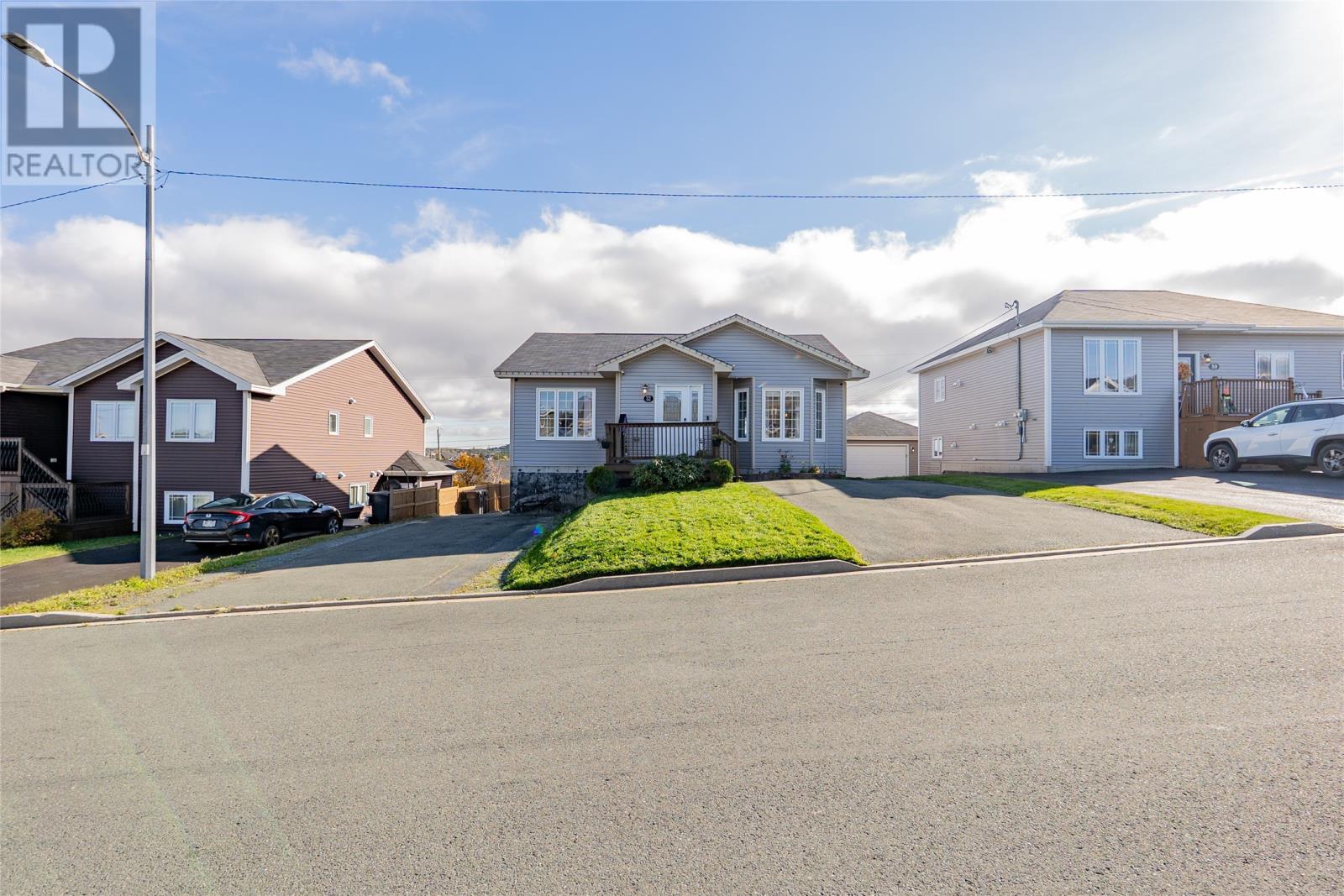 32 Morgan Avenue, Paradise, Newfoundland & Labrador  A1L 3N3 - Photo 2 - 1292178