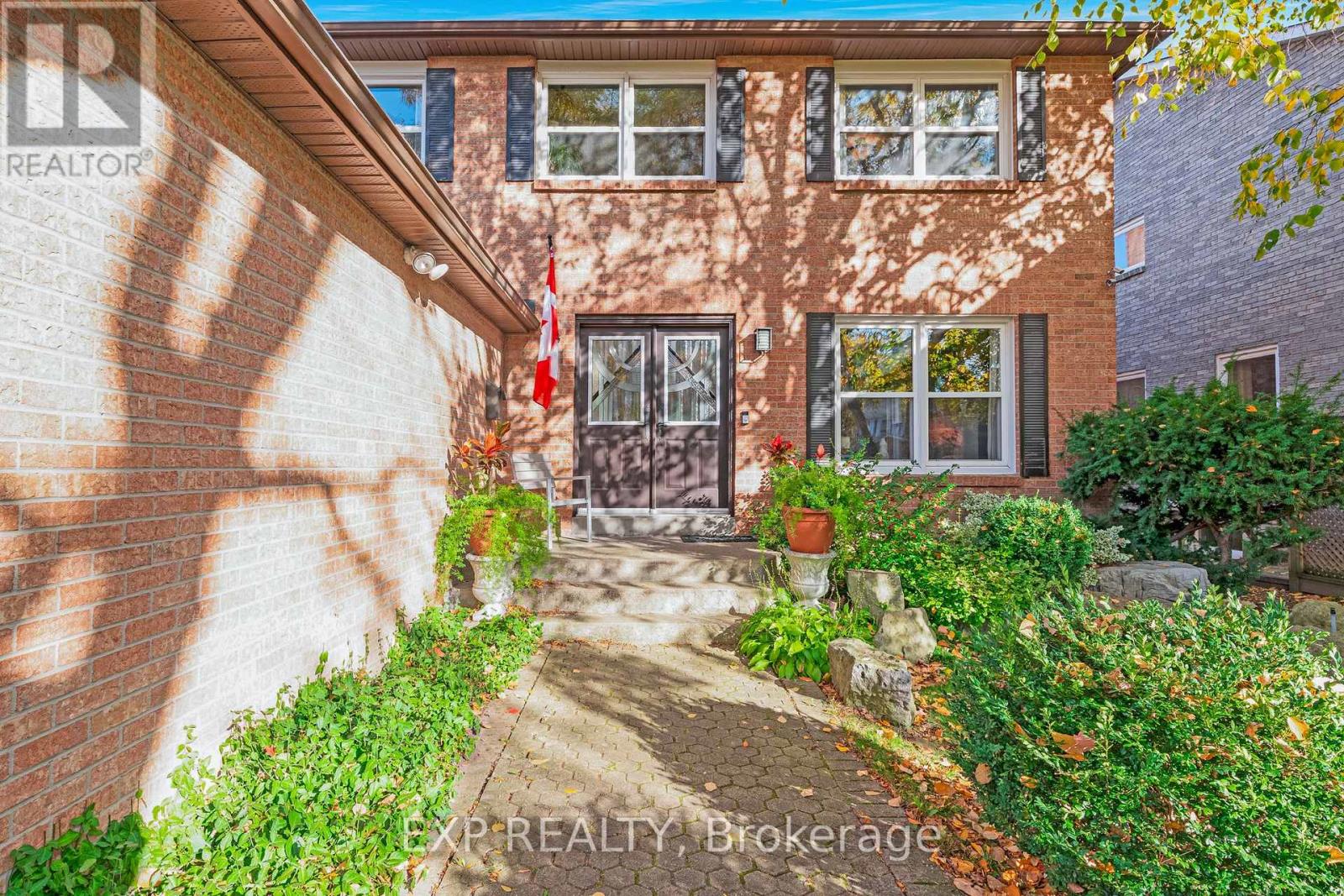 57 Millersgrove Drive, Toronto, Ontario  M2R 3S1 - Photo 2 - C12494962