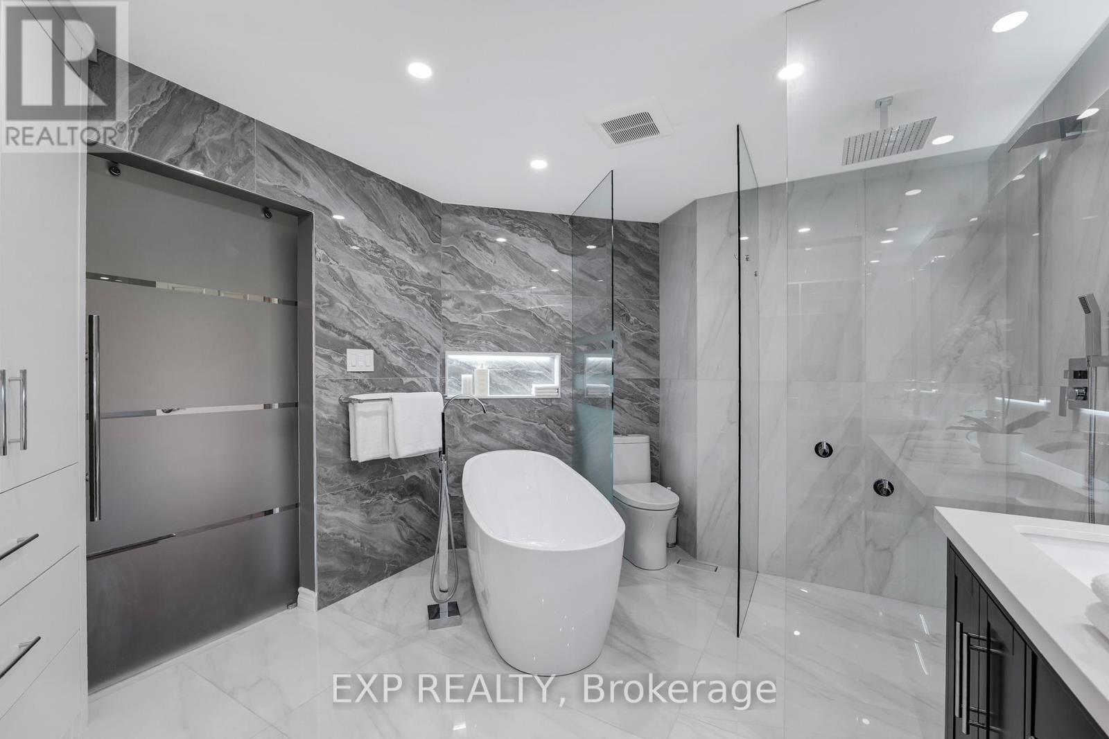 57 Millersgrove Drive, Toronto, Ontario  M2R 3S1 - Photo 24 - C12494962