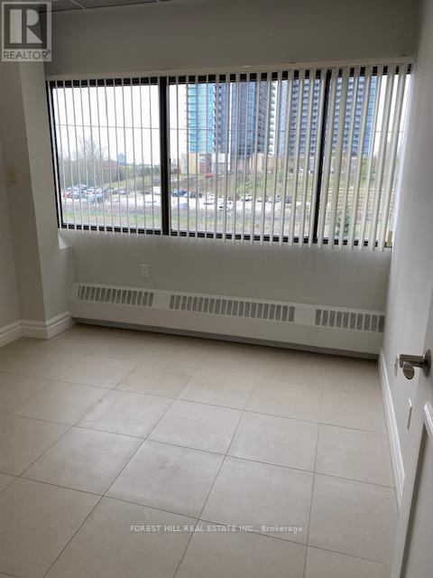 212 - 1100 Sheppard Avenue E, Toronto, Ontario  M2K 2W1 - Photo 4 - C12495010