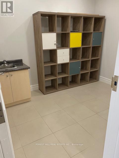 212 - 1100 Sheppard Avenue E, Toronto, Ontario  M2K 2W1 - Photo 9 - C12495010