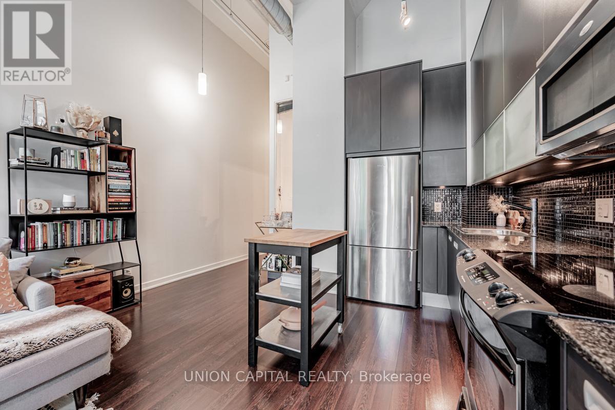 113 - 380 Macpherson Avenue, Toronto (Casa Loma), Ontario  M4V 3E3 - Photo 10 - C12495020