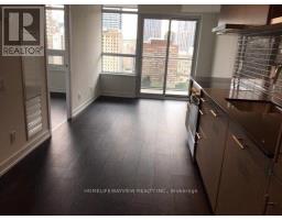 2001 - 365 CHURCH STREET, Toronto, Ontario