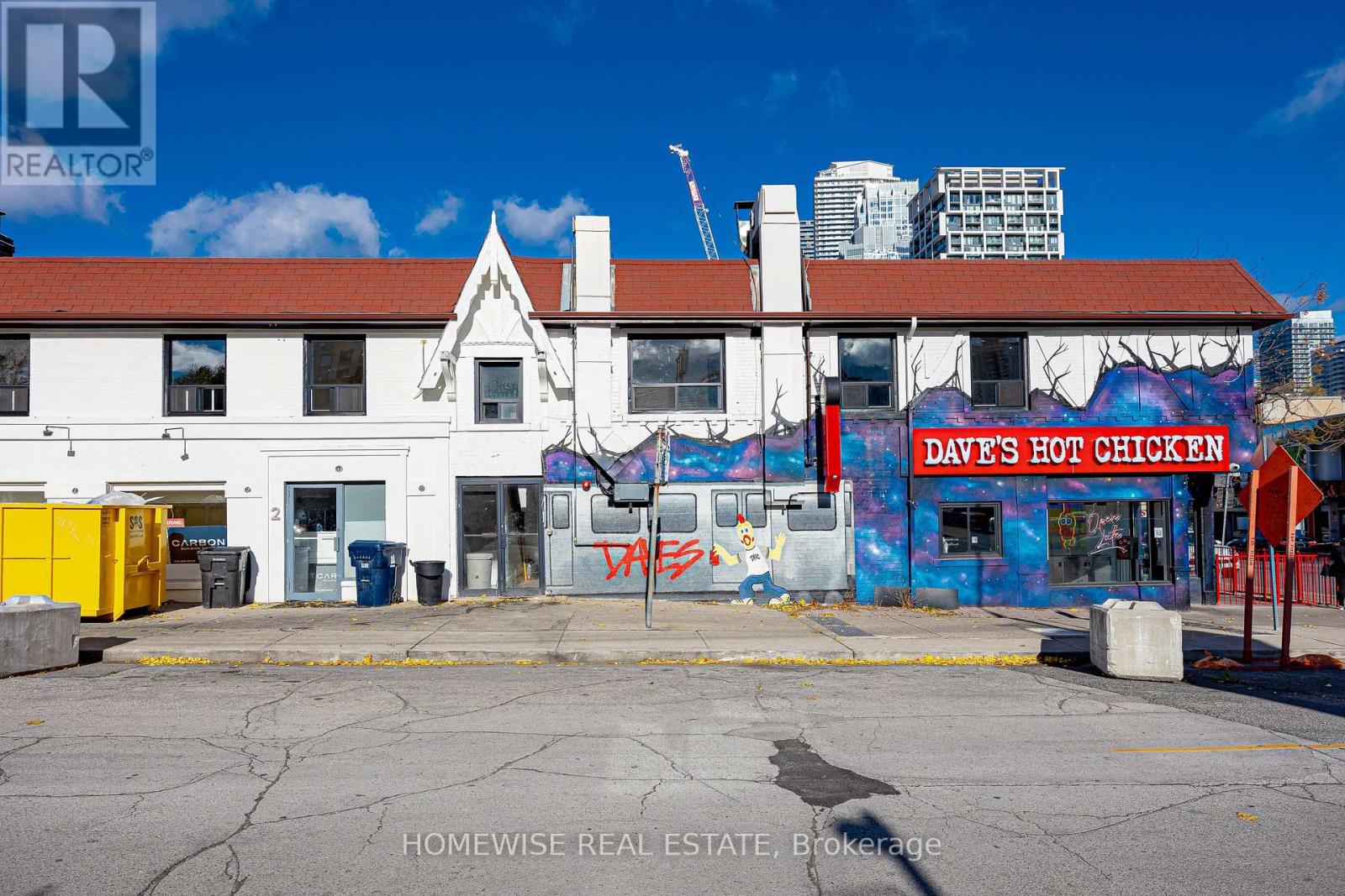 1 - 2066 Yonge Street, Toronto, Ontario  M4S 2A3 - Photo 15 - C12495216