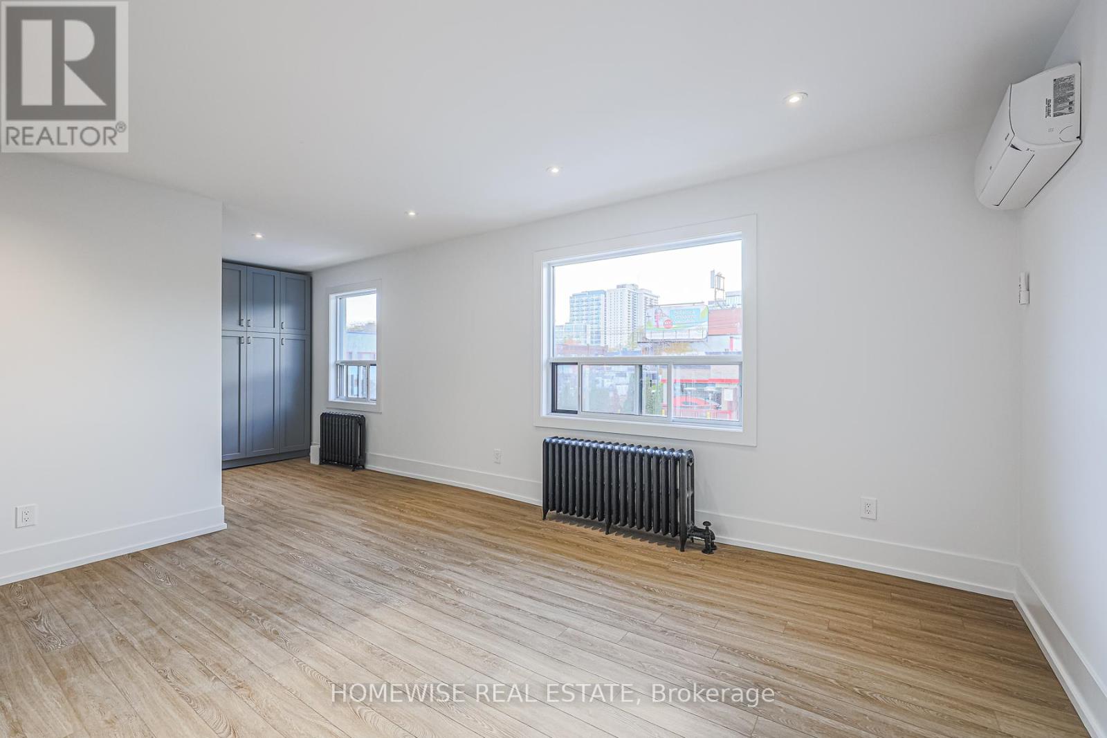 1 - 2066 Yonge Street, Toronto, Ontario  M4S 2A3 - Photo 6 - C12495216