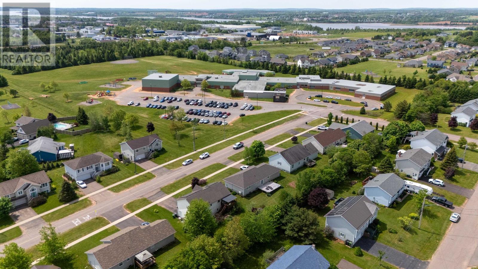 37 Commonwealth Avenue, Charlottetown, Prince Edward Island  C1E 2E7 - Photo 24 - 202517660