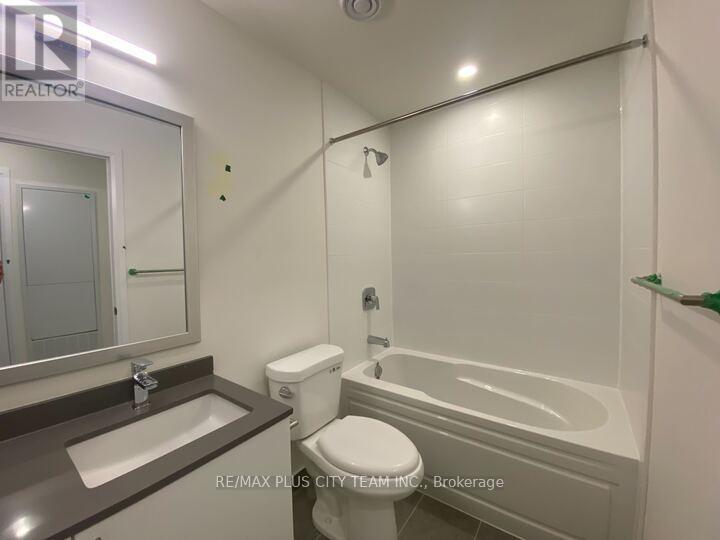 705 - 3260 Sheppard Avenue E, Toronto, Ontario  M1T 3K3 - Photo 5 - E12494954