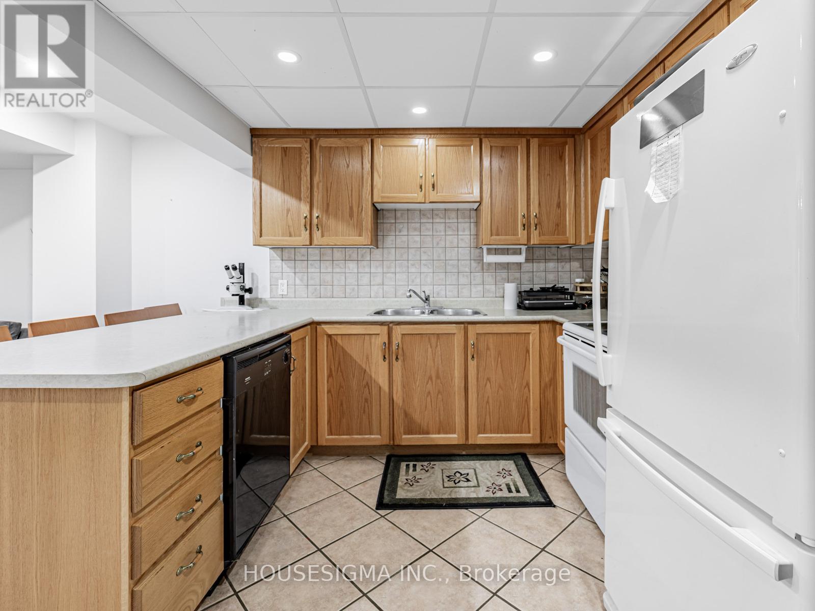 4 Adenmore Road, Toronto, Ontario  M1C 5B3 - Photo 17 - E12495146