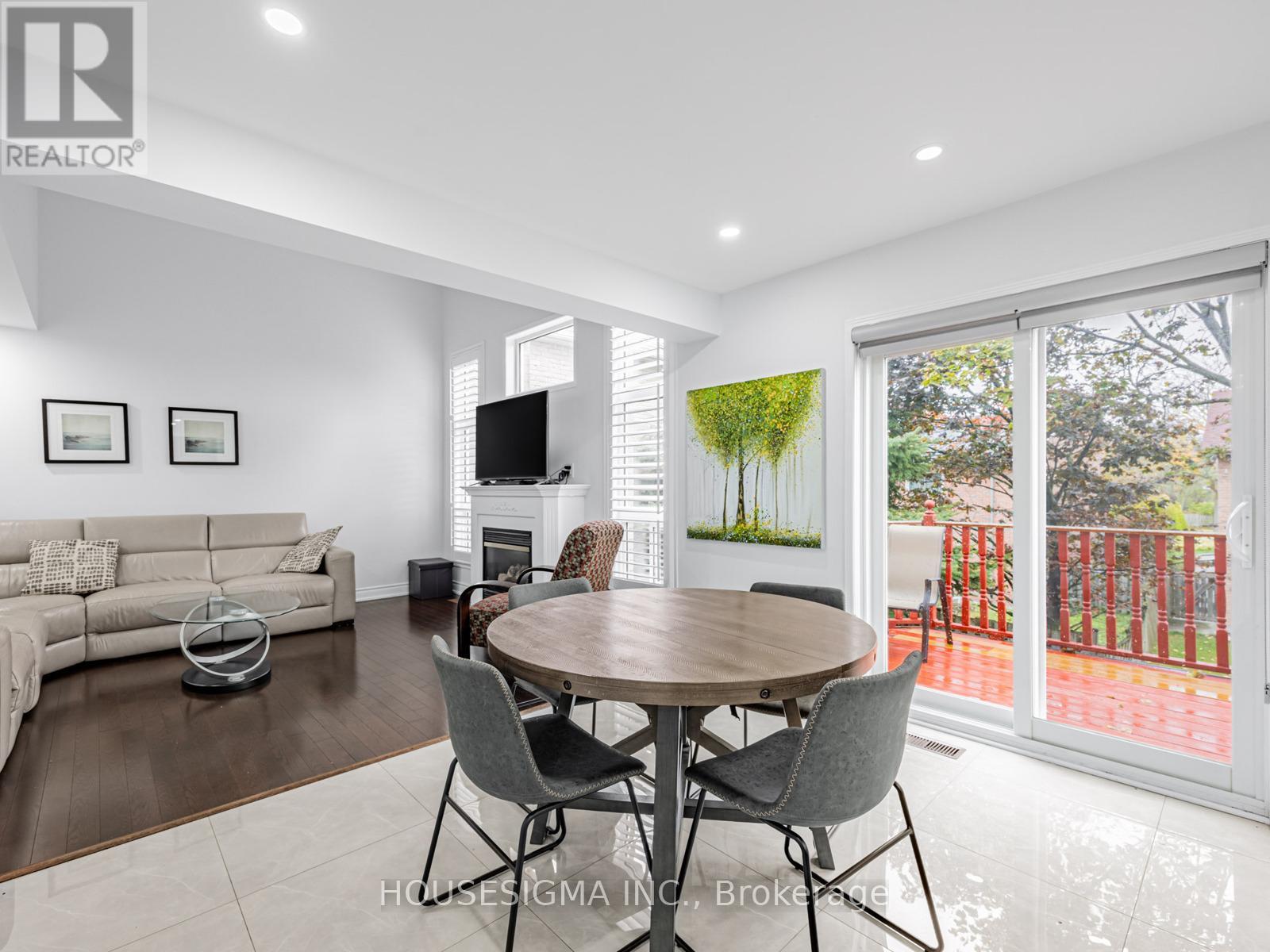 4 Adenmore Road, Toronto, Ontario  M1C 5B3 - Photo 8 - E12495146