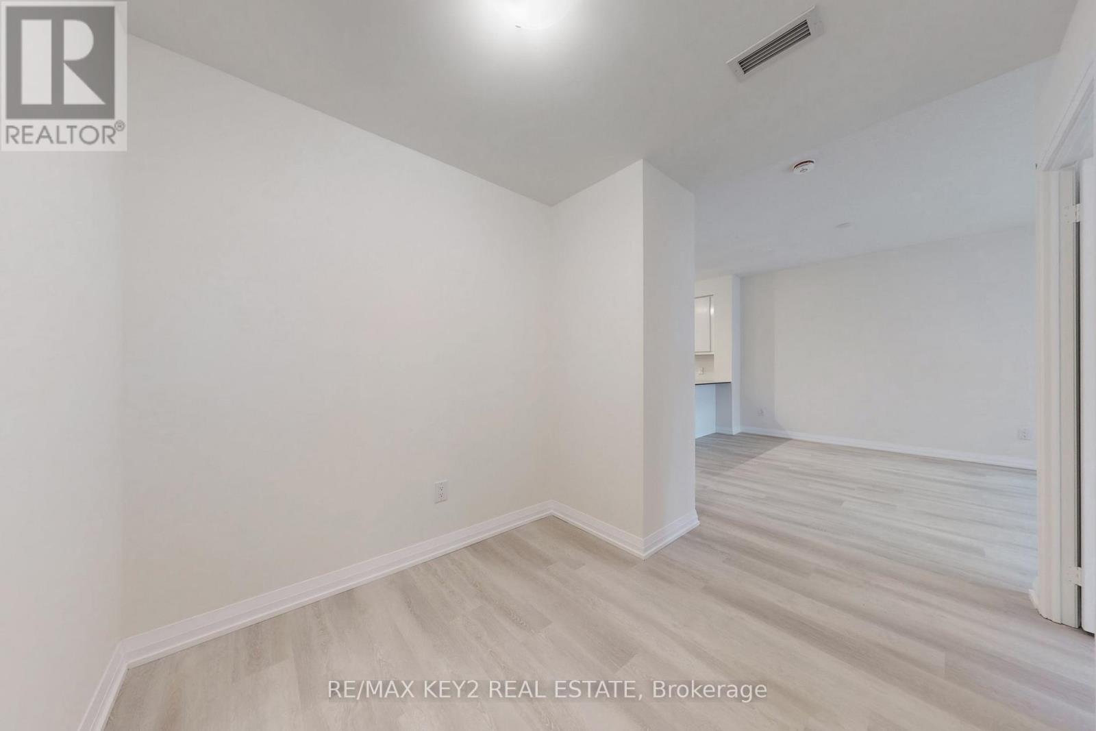 427 - 3270 Sheppard Avenue E, Toronto, Ontario  M1T 3K3 - Photo 17 - E12495166