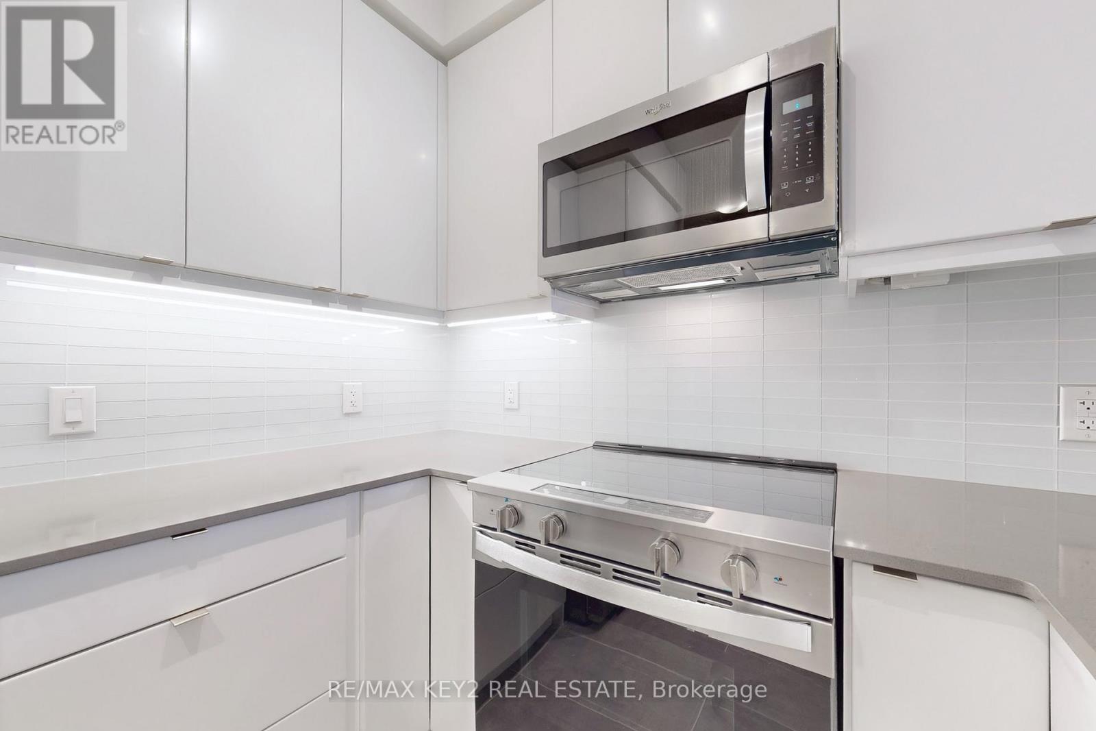 427 - 3270 Sheppard Avenue E, Toronto, Ontario  M1T 3K3 - Photo 9 - E12495166