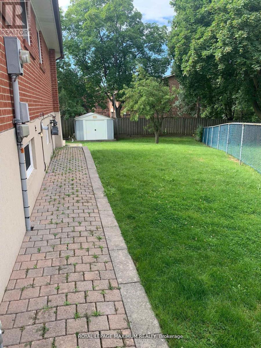 155 Rainbow Drive, Vaughan, Ontario  L4L 2K8 - Photo 17 - N12495000