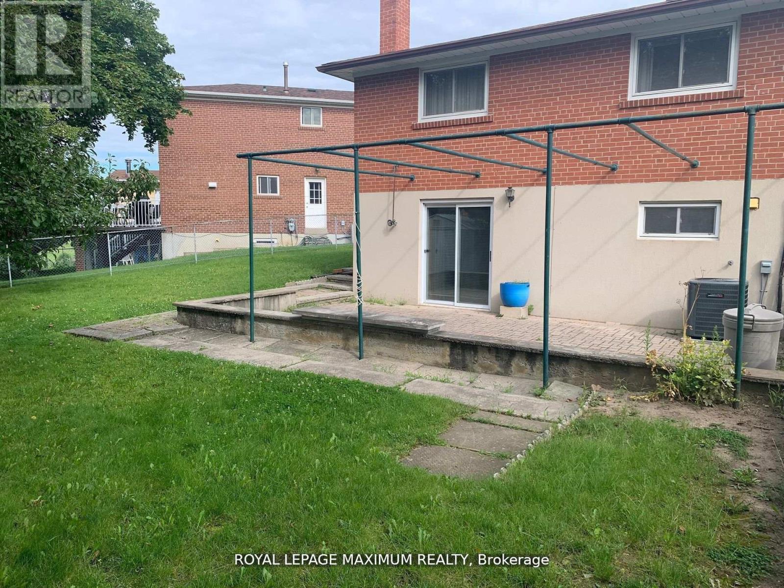 155 Rainbow Drive, Vaughan, Ontario  L4L 2K8 - Photo 18 - N12495000