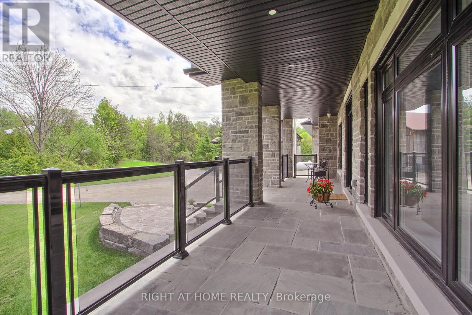 2705 14th Line, Innisfil, Ontario  L0L 1R0 - Photo 5 - N12495028