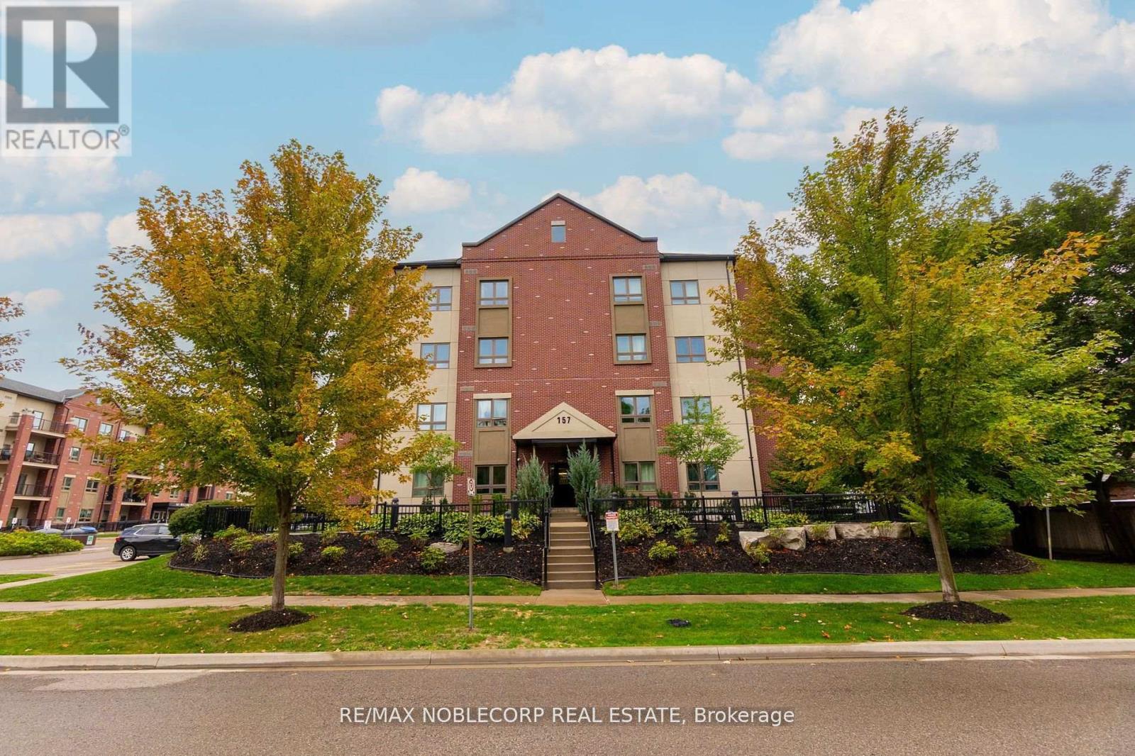 206 - 157 Wellington Street E, New Tecumseth (Alliston), Ontario  L9R 0R7 - Photo 27 - N12495056