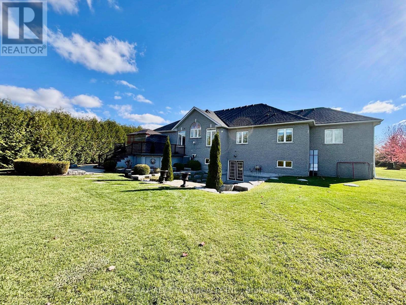 42 Deer Ridge Road, Uxbridge, Ontario  L0C 1A0 - Photo 36 - N12495060