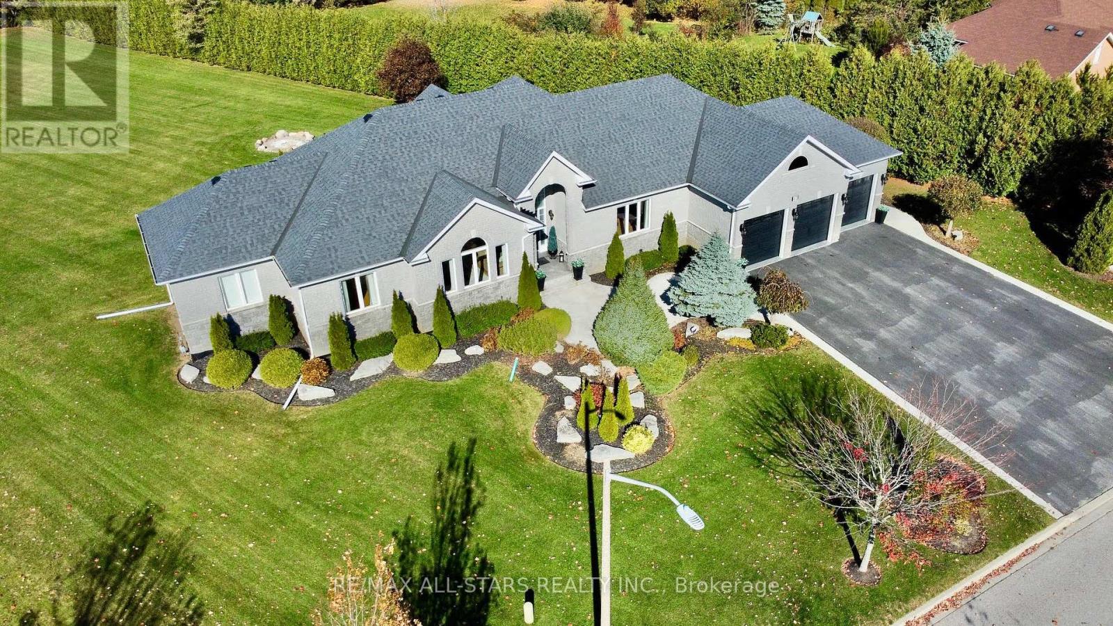 42 Deer Ridge Road, Uxbridge, Ontario  L0C 1A0 - Photo 41 - N12495060