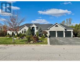 42 DEER RIDGE ROAD, Uxbridge, Ontario