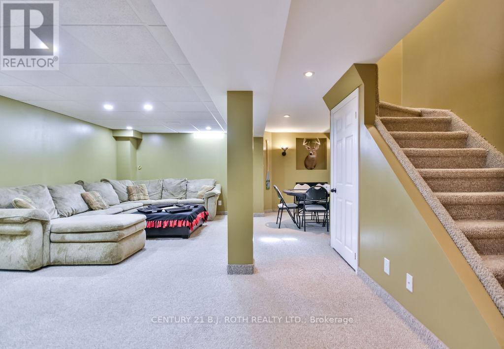 1970 Webster Boulevard, Innisfil, Ontario  L9S 2A5 - Photo 24 - N12495072