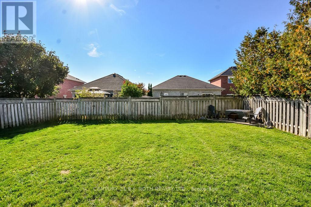 1970 Webster Boulevard, Innisfil, Ontario  L9S 2A5 - Photo 31 - N12495072