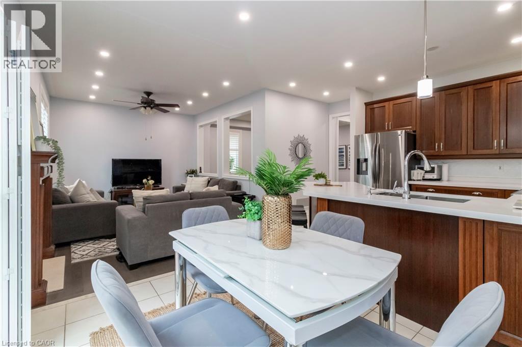 1317 Roper Drive, Milton, Ontario  L9T 6E5 - Photo 13 - 40784642