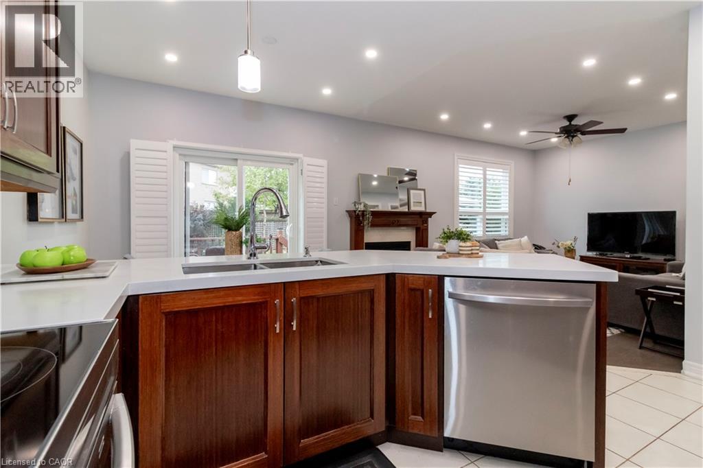 1317 Roper Drive, Milton, Ontario  L9T 6E5 - Photo 16 - 40784642