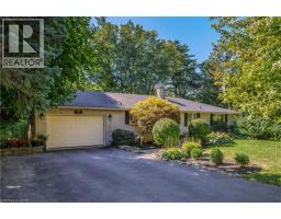 18 LYNNDALE Road, simcoe, Ontario