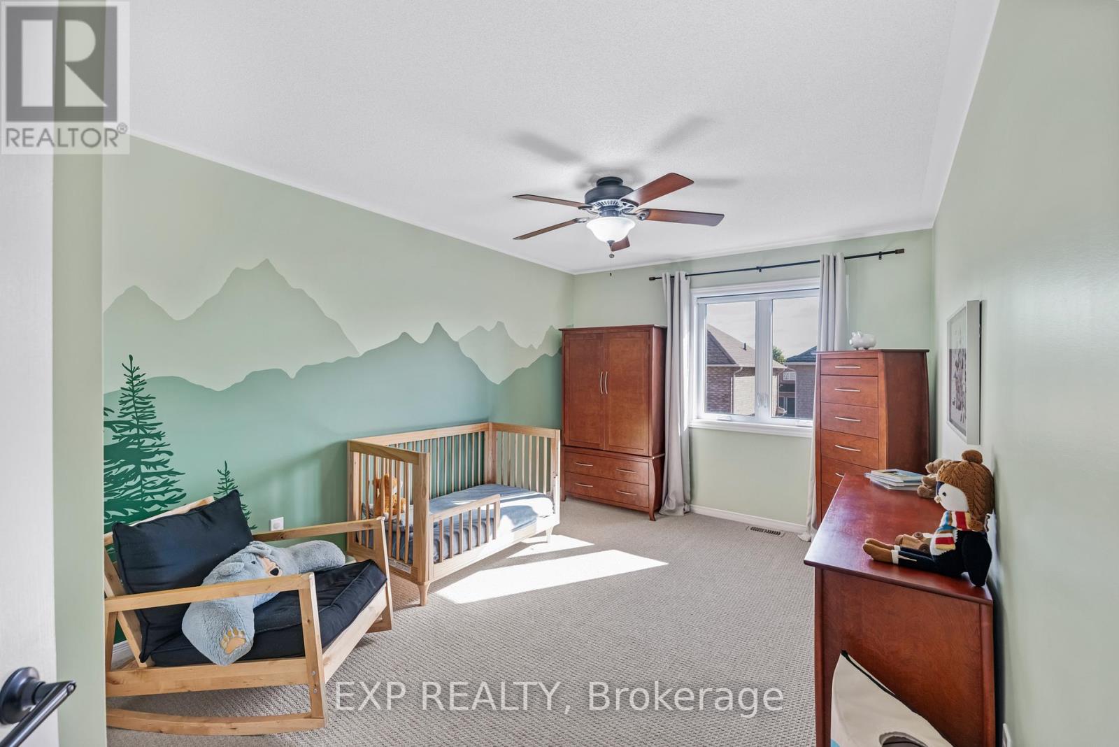 168 Wainscot Avenue, Newmarket, Ontario  L3X 2X4 - Photo 22 - N12495188