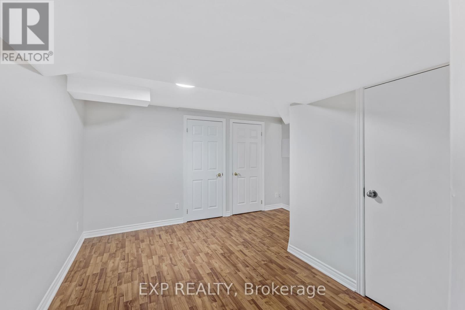 168 Wainscot Avenue, Newmarket, Ontario  L3X 2X4 - Photo 39 - N12495188