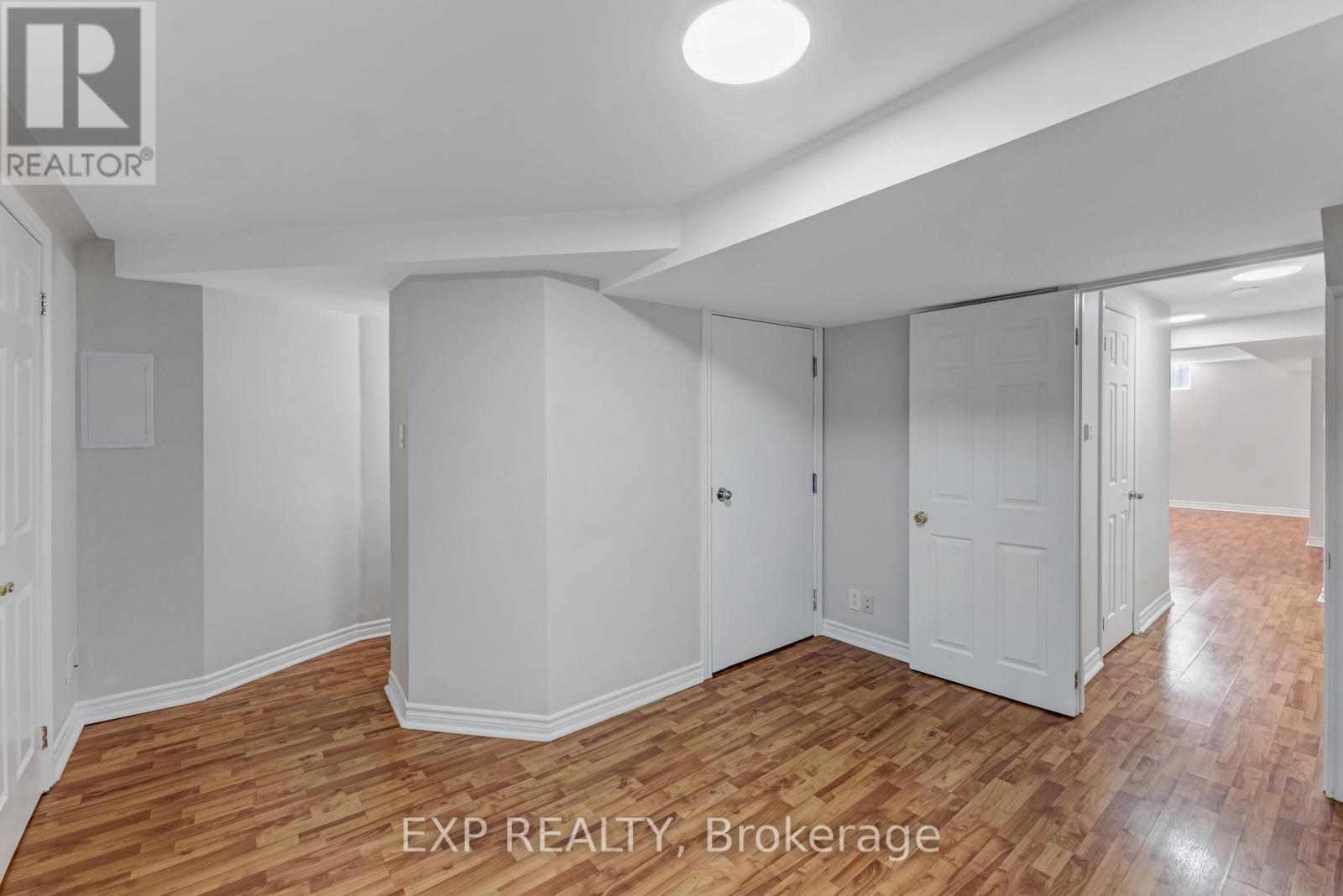 168 Wainscot Avenue, Newmarket, Ontario  L3X 2X4 - Photo 40 - N12495188