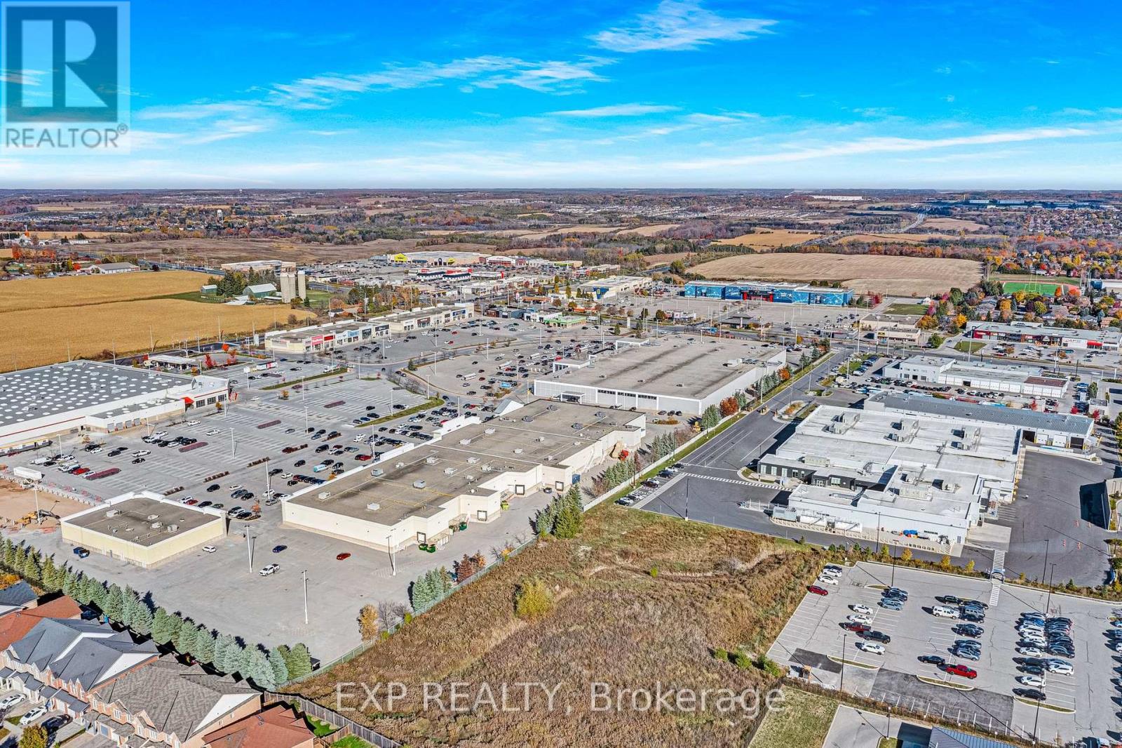 168 Wainscot Avenue, Newmarket, Ontario  L3X 2X4 - Photo 48 - N12495188