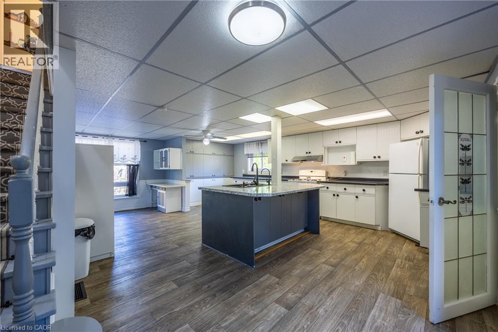 224 King Hiram Street, Ingersoll, Ontario  N5C 1L8 - Photo 18 - 40784615