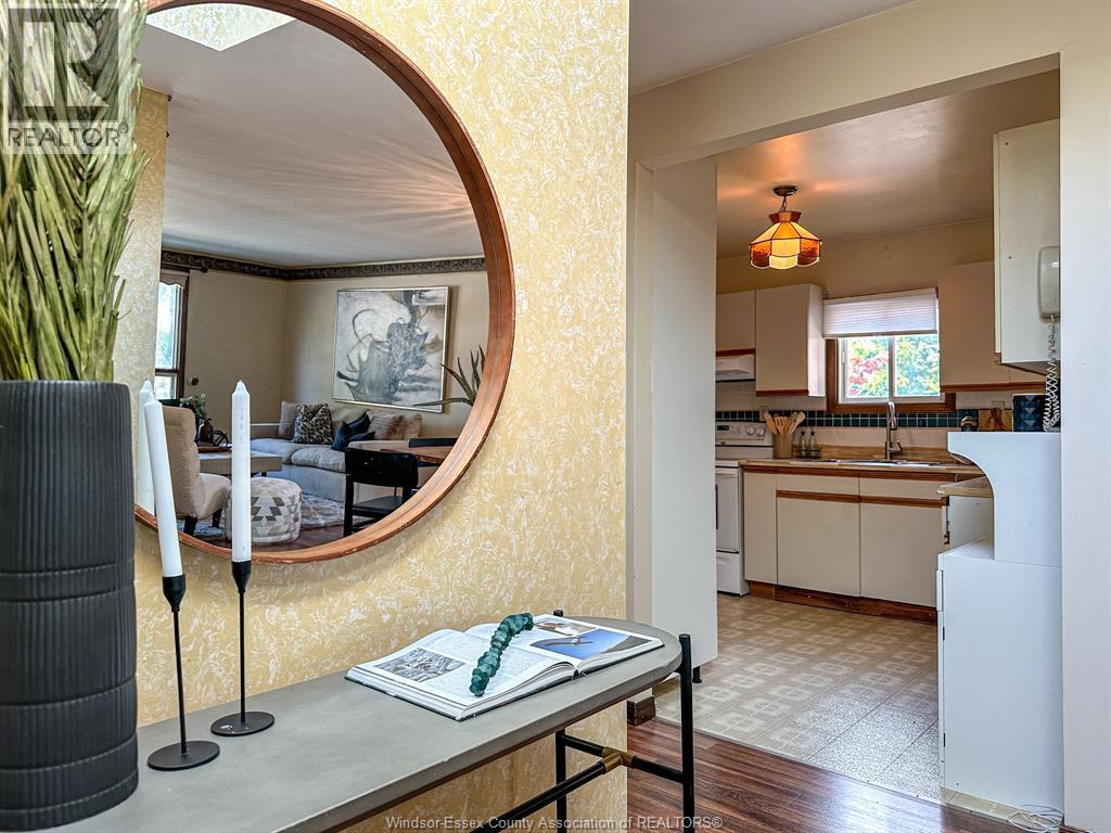 2587 Turner, Windsor, Ontario  N8W 3L2 - Photo 13 - 25027583