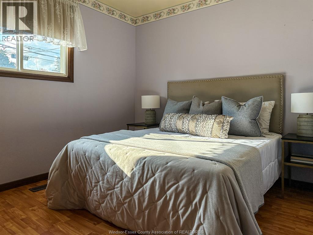 2587 Turner, Windsor, Ontario  N8W 3L2 - Photo 19 - 25027583