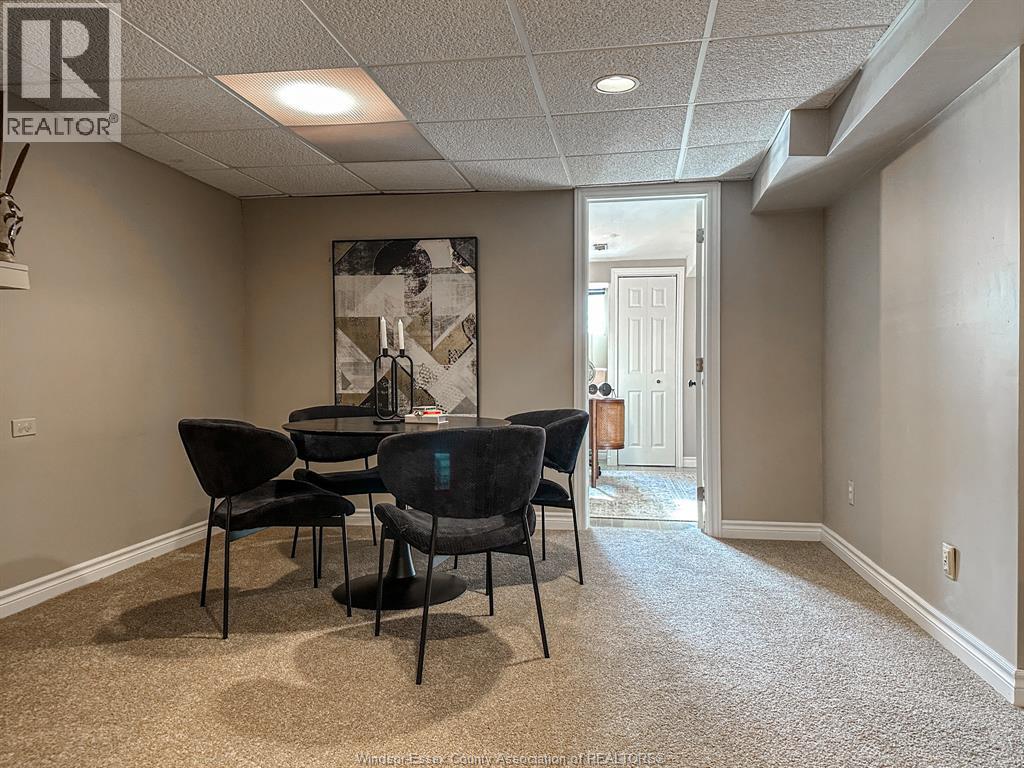 2587 Turner, Windsor, Ontario  N8W 3L2 - Photo 30 - 25027583