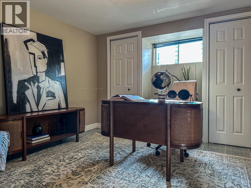 2587 Turner, Windsor, Ontario  N8W 3L2 - Photo 32 - 25027583