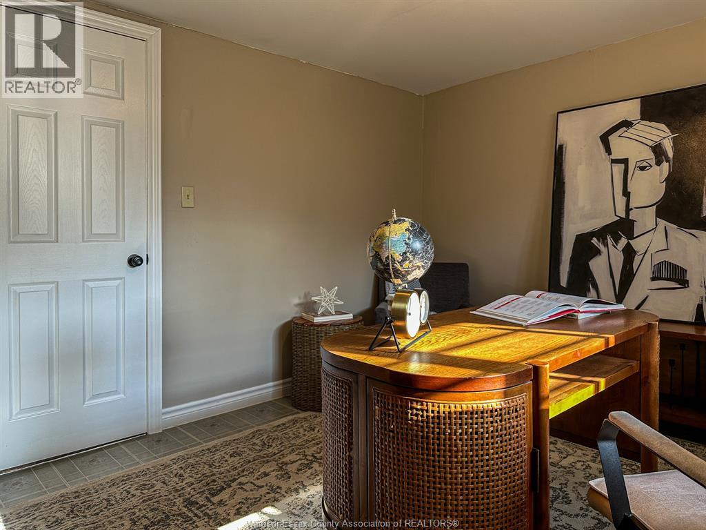2587 Turner, Windsor, Ontario  N8W 3L2 - Photo 33 - 25027583