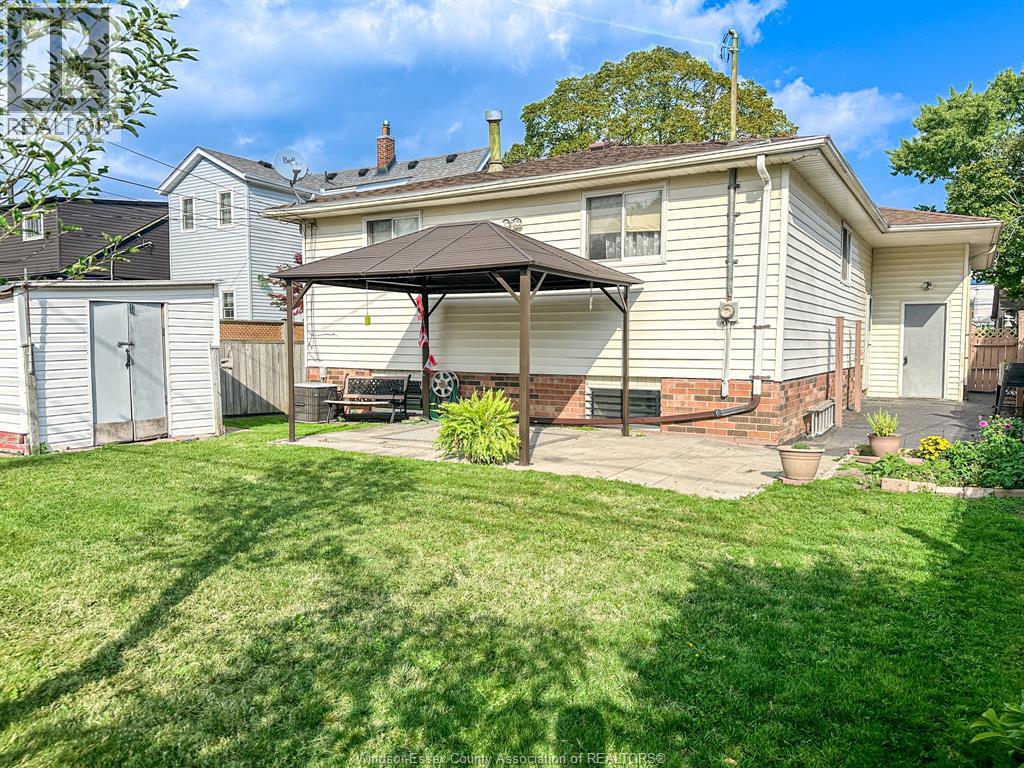 2587 Turner, Windsor, Ontario  N8W 3L2 - Photo 36 - 25027583