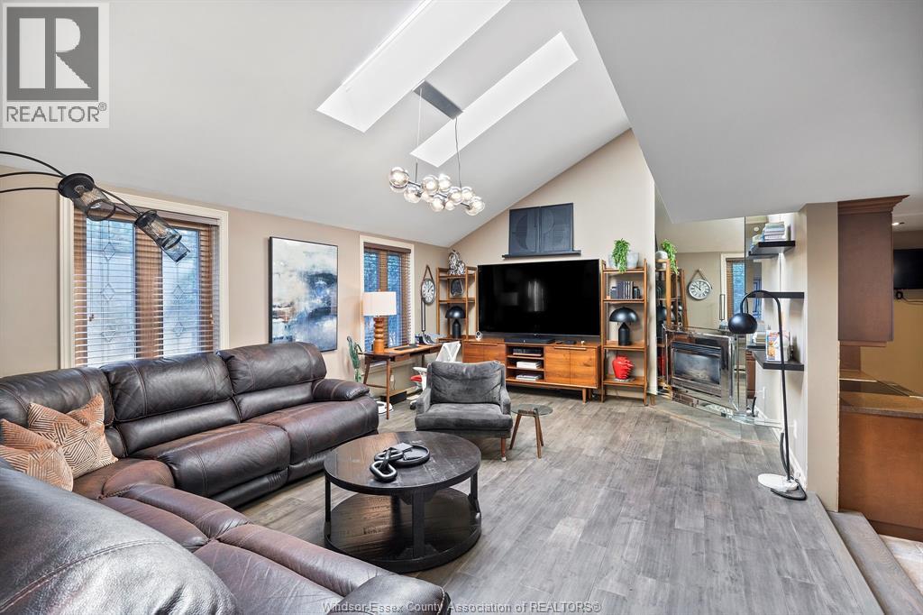 20 Adams Lane, Lasalle, Ontario  N9J 1R4 - Photo 6 - 25027662