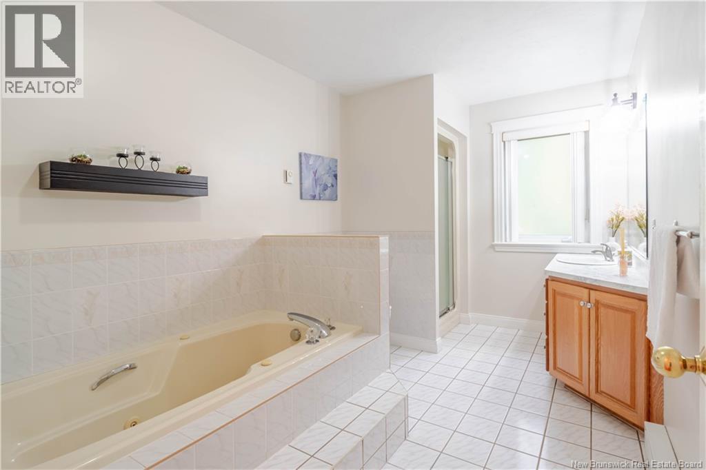 308 Douglas Avenue, Fredericton, New Brunswick  E3A 5T1 - Photo 19 - NB128602