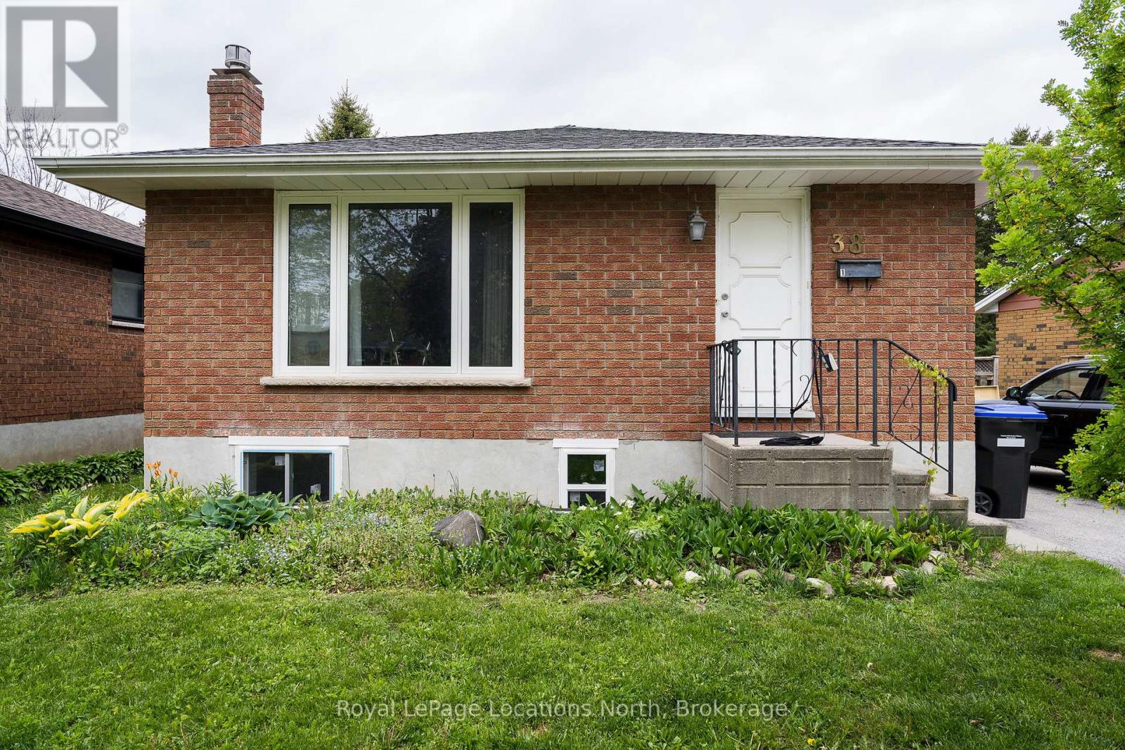 38 Sproule Avenue, Collingwood, Ontario  L9Y 4L5 - Photo 5 - S12495372